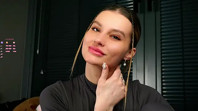 Snapshot of buvei chatting on January 11, 12:32 pm buvei online show from January 11, 12:32 pm