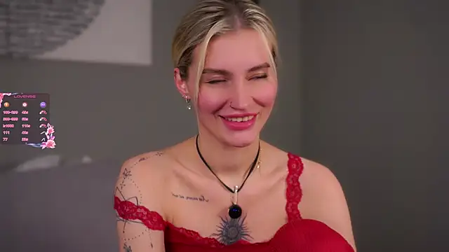 Snapshot of buvei chatting on February 5, 1:38 pm buvei online show from February 5, 1:38 pm