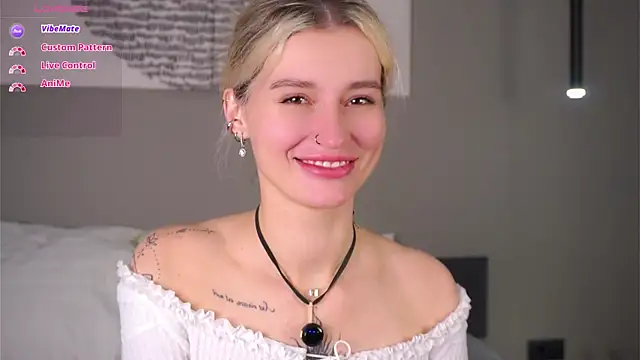 Snapshot of buvei chatting on February 11, 1:27 pm buvei online show from February 11, 1:27 pm