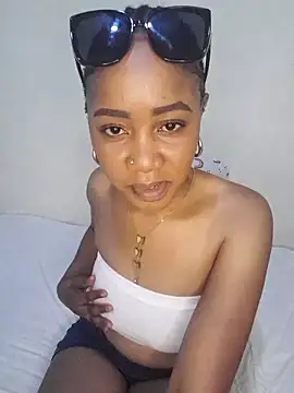 Snapshot of sexy-portable chatting on November 7, 12:05 pm sexy-portable online show from November 7, 12:05 pm