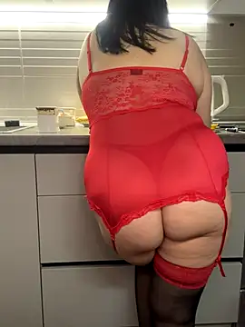 Love  Mom online show from November 27, 12:29 pm