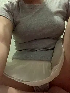 italy-12 online show from November 8, 5:18 am