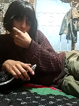 Snapshot of sophiasleepy1 chatting on November 16, 10:48 pm sophiasleepy1 online show from November 16, 10:48 pm