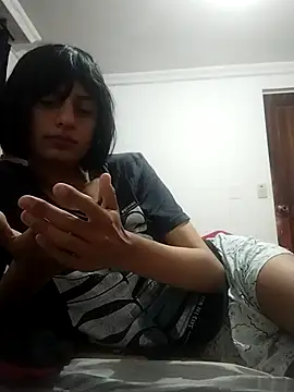 Snapshot of sophiasleepy1 chatting on December 1, 11:48 am sophiasleepy1 online show from December 1, 11:48 am