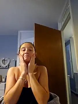 SashaBabyxx online show from November 25, 7:41 am