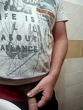 Snapshot of Romaeterna_ chatting on October 22, 3:29 am Romaeterna online show from October 22, 3:29 am