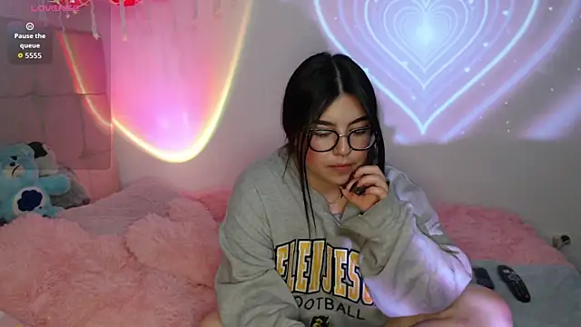 Ayleen Honey online show from October 23, 9:35 pm