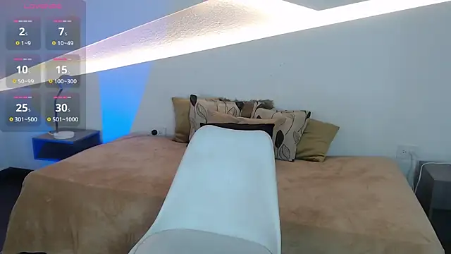 Snapshot of Jazmin_win chatting on November 9, 3:49 am Jazmin win online show from November 9, 3:49 am