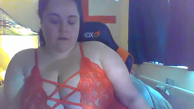 Maya 29x online show from June 24, 7:24 pm