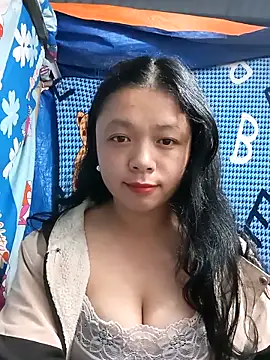 lisa-bae00 online show from December 18, 12:11 pm