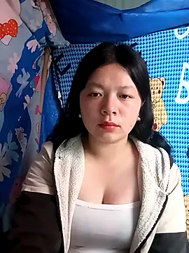 lisa-bae00 online show from March 8, 11:41 pm