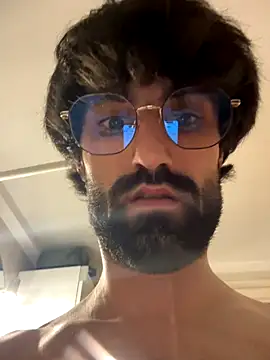 Snapshot of Paapii1098 chatting on November 7, 1:38 am Paapii1098 online show from November 7, 1:38 am