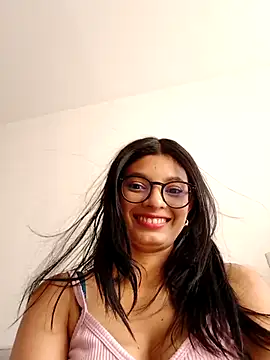 michellx  online show from October 21, 8:20 pm