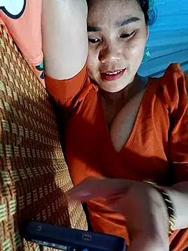 Bear bear0 online show from April 14, 1:50 pm