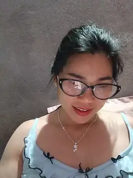 Snapshot of Bear_bear0 chatting on June 20, 1:36 pm Bear bear0 online show from June 20, 1:36 pm