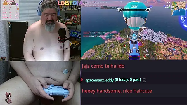 geekycastillo online show from April 10, 3:45 am