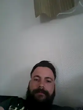 Ohbunnyfree online show from April 26, 6:05 pm