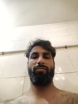 Snapshot of shail1987 chatting on May 1, 1:32 am shail1987 online show from May 1, 1:32 am