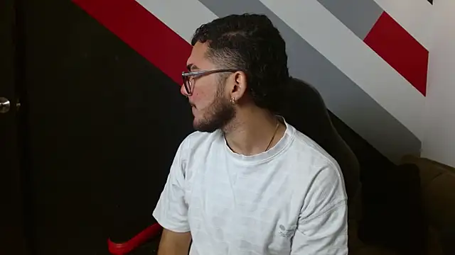 Zac Golden online show from December 16, 11:54 pm