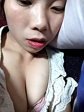 mekaka00 online show from February 10, 1:59 pm