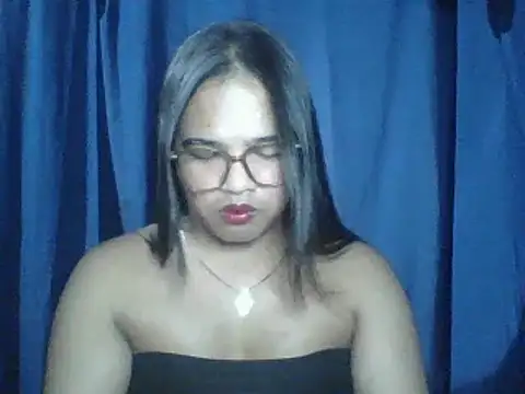 Snapshot of jelai_evans chatting on January 11, 3:17 pm jelai evans online show from January 11, 3:17 pm