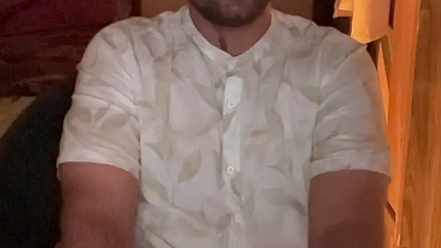 MakeMeAwareAah online show from October 22, 3:45 pm