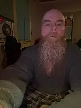 Macduckd online show from March 26, 9:15 am