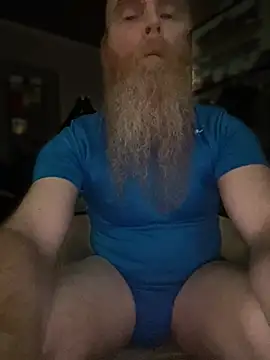 Snapshot of Macduckd chatting on June 17, 5:36 pm Macduckd online show from June 17, 5:36 pm