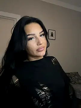 Snapshot of Gabbyys chatting on November 3, 9:27 pm Gabbyys online show from November 3, 9:27 pm