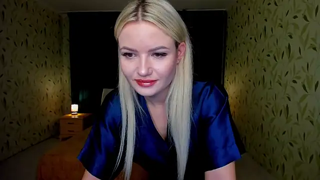 Snapshot of LexyeLure chatting on November 29, 3:09 am LexyeLure online show from November 29, 3:09 am