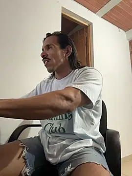 caiiobahia online show from December 19, 3:57 am