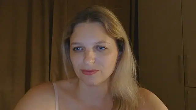 ElisSky301 online show from July 4, 8:48 pm