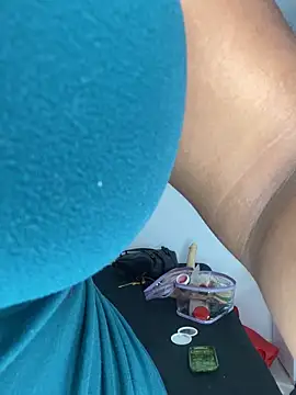 Snapshot of NataliaaMiller_ chatting on December 19, 11:39 am NataliaaMiller online show from December 19, 11:39 am