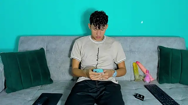 Nicolas Torres  online show from November 25, 6:24 am