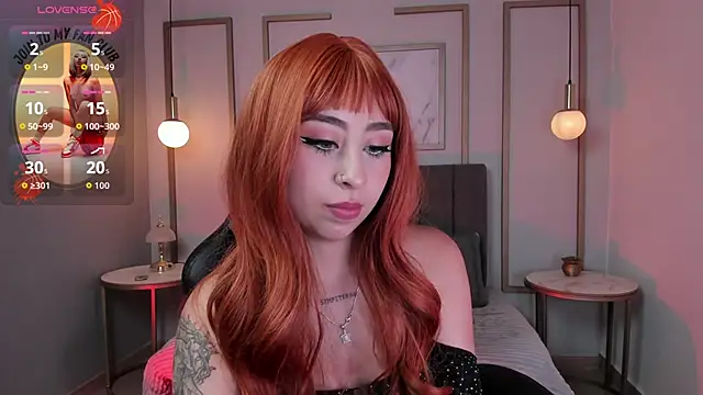 Snapshot of riley__reid chatting on November 14, 9:35 pm riley reid online show from November 14, 9:35 pm