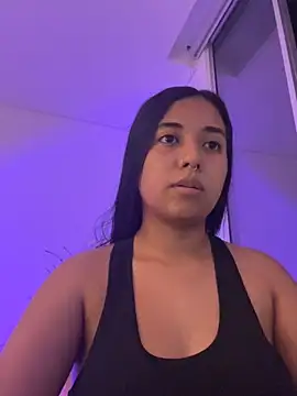 Snapshot of aly_nicols chatting on November 22, 3:49 am aly nicols online show from November 22, 3:49 am