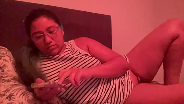 Kmiii21 online show from January 18, 5:00 am