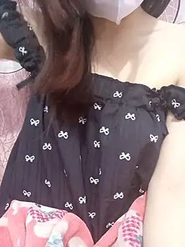Snapshot of Meo_25 chatting on July 17, 8:46 pm Meo 25 online show from July 17, 8:46 pm