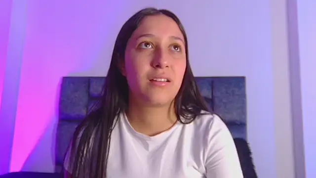 kittymonroe1 online show from December 14, 5:07 pm