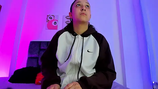 kittymonroe1 online show from February 19, 6:04 pm