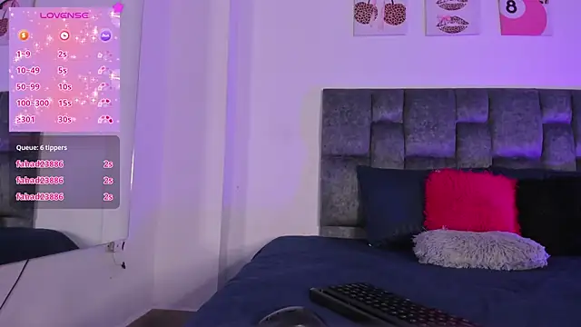 kittymonroe1 online show from June 9, 5:57 pm