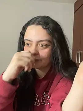 Selena Roa online show from March 10, 2:33 pm