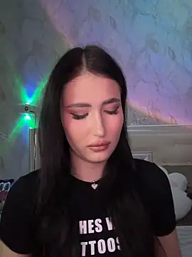 KailyBell online show from November 3, 6:20 pm