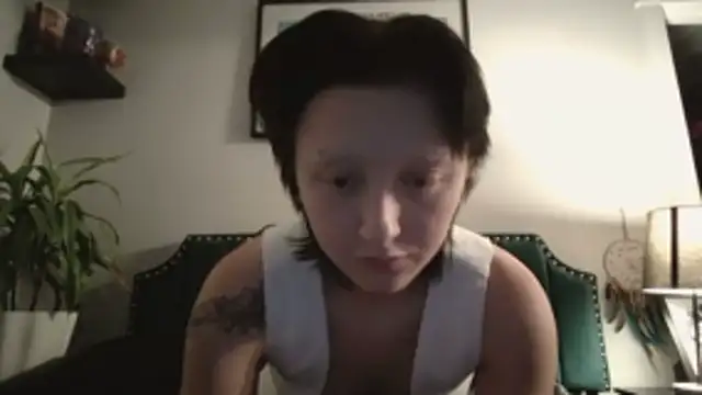 Snapshot of kutekiwi chatting on October 29, 5:10 am kutekiwi online show from October 29, 5:10 am