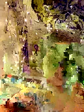 Snapshot of kutekiwi chatting on December 18, 8:20 am kutekiwi online show from December 18, 8:20 am