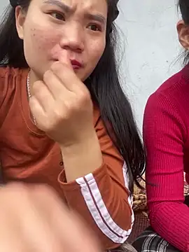 Snapshot of Irin_jo chatting on December 17, 6:30 am Irin jo online show from December 17, 6:30 am