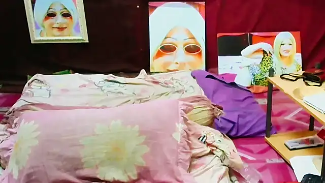 horni4luv online show from April 11, 11:09 pm