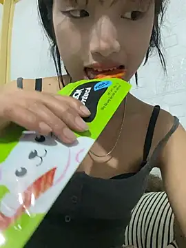 2k7-sex online show from March 7, 12:02 pm