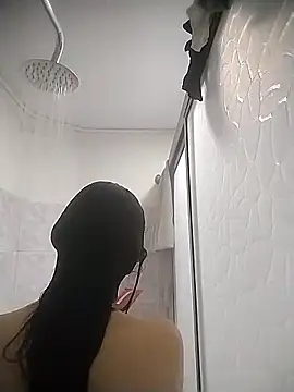 Snapshot of Chuchii05 chatting on October 26, 3:40 pm Chuchii05 online show from October 26, 3:40 pm