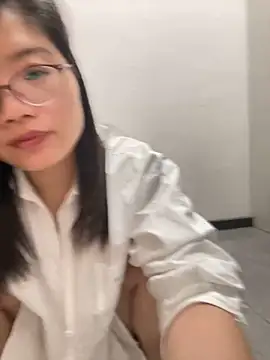 Snapshot of Nlen_baby chatting on April 8, 12:32 am Nlen baby online show from April 8, 12:32 am